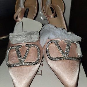 ERIJUNOR Women Mid Heel Pumps With Rhinestone Brooch And Ankle Strap Satin